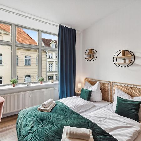 Neu Altstadtliebe - Gemuetliche Apartments In Der Historischen Altstadt, Zentral Und Komfortabel Wismar Exterior photo